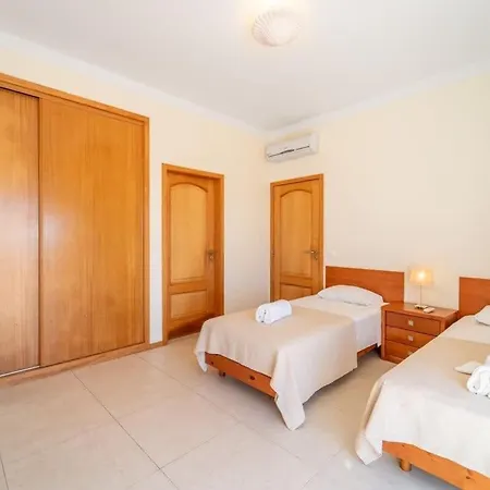 Gale Grande - Bright Airy With A Private Pool فيلة *