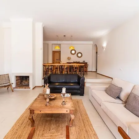 Gale Grande - Bright Airy With A Private Pool فيلة Alto da Pega